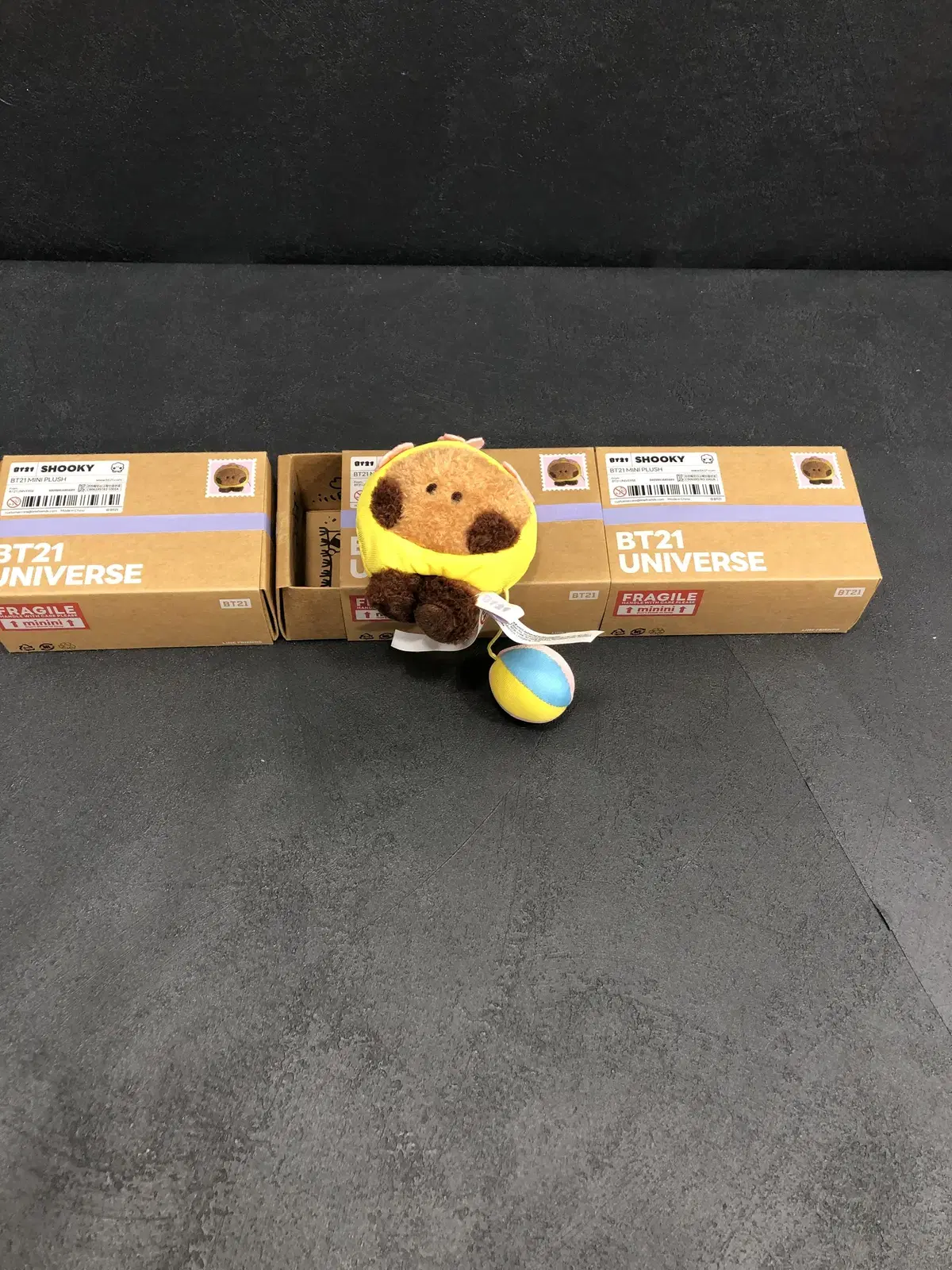 라인프렌즈 BT21  SHOOKY 미니니  썸머 스탠딩 인형